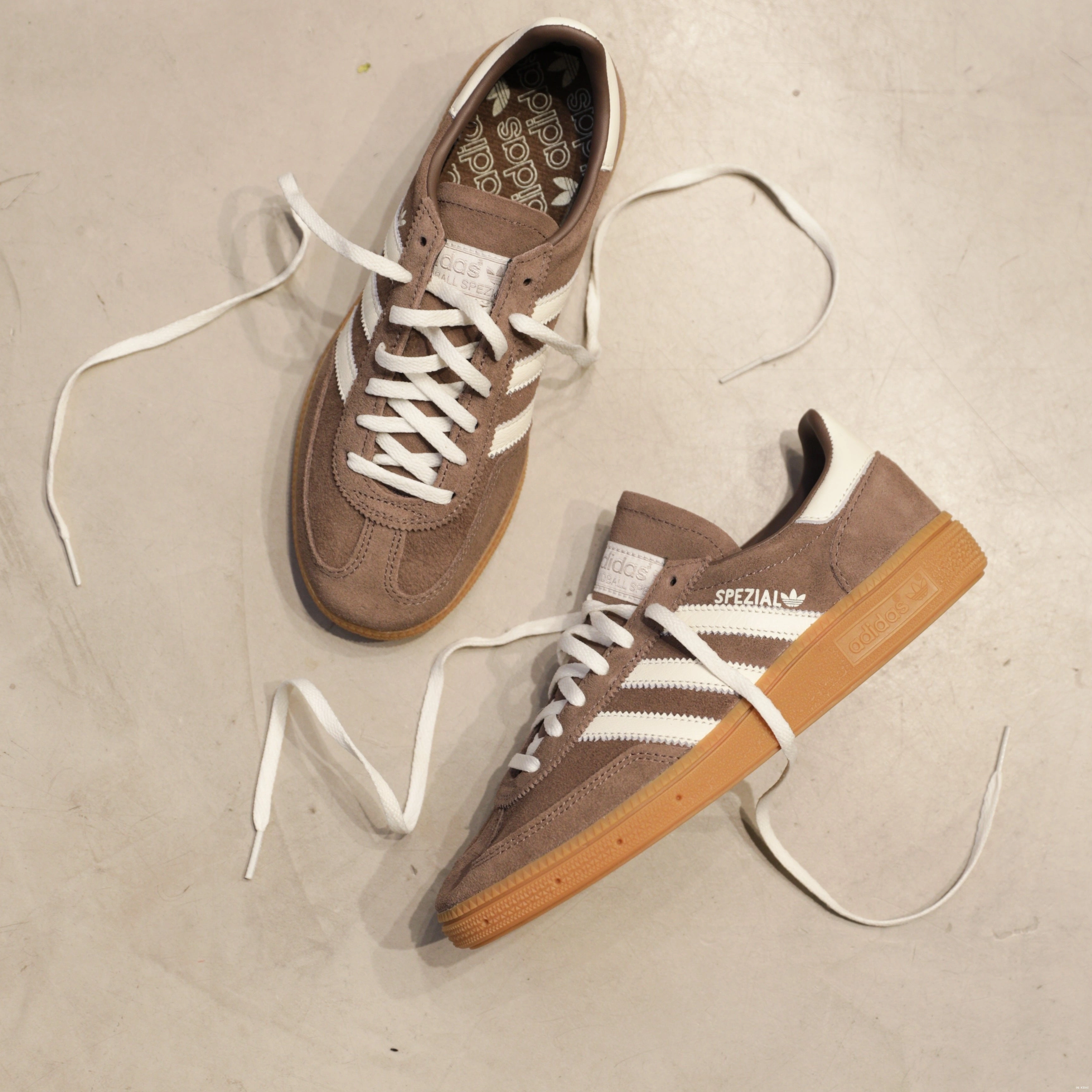 Spezial adidas W Handball Gum Strata Earth 0802